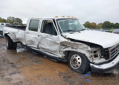 1997 Ford F-350 Xl z USA, uszkodzony, nr VIN 1FTJW35F8VEB24951